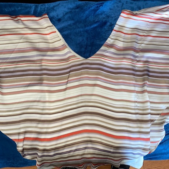 Striped Blouse - Picture 2 of 3